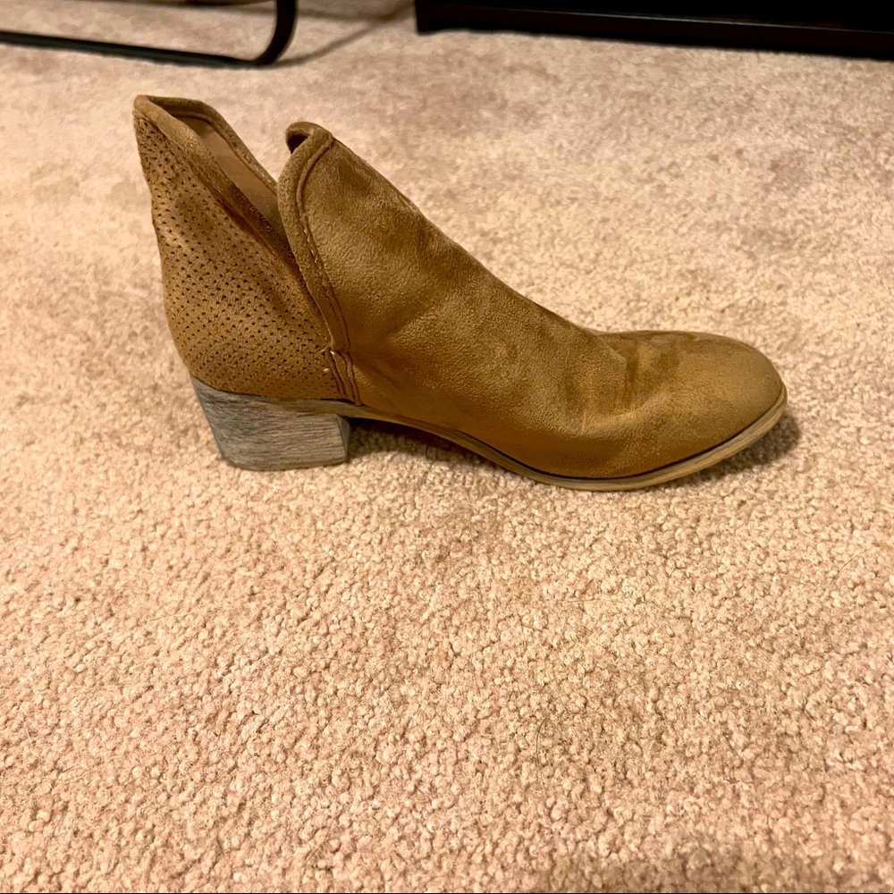 Boots For Fall & Winter
